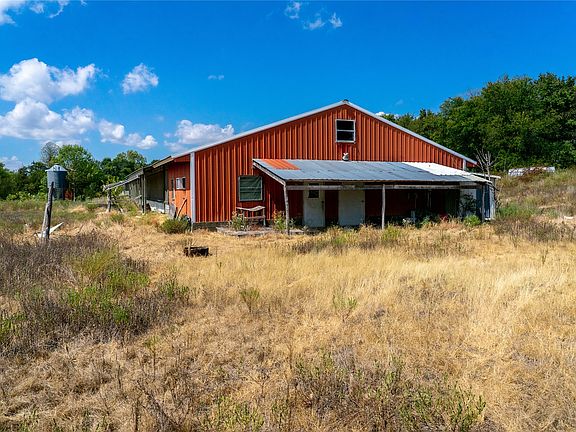 4th image of 40284 S County Line Rd