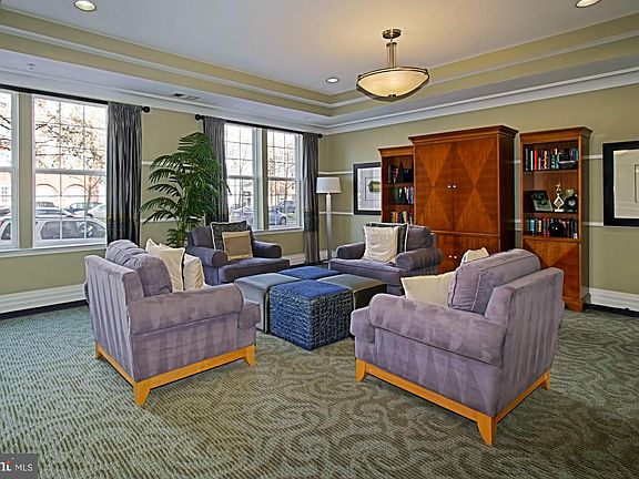 3rd image of 4950 Brenman Park Dr APT 208