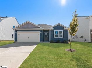 918 Pineland Dr, Woodruff, SC 29388