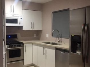 1433 W 97th St #1433, Los Angeles, CA 90047