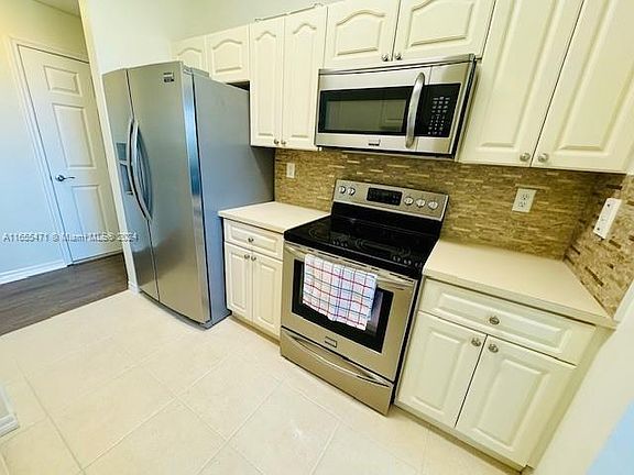 4th image of 7085 Nova Dr APT 321