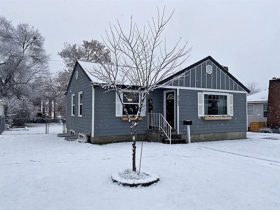 1st image of 2727 W Hoffman Ave