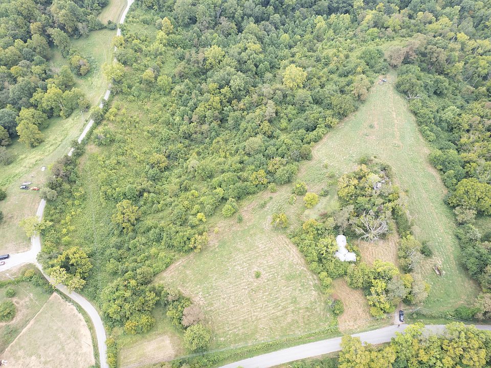 2nd image of 1 Kissing Ridge Rd