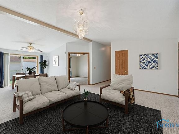 5th image of 14900 County Road H Unit 13