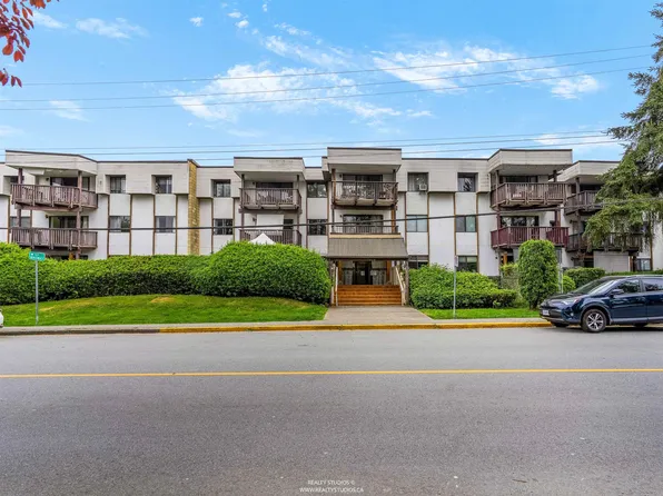 12170 222nd St #307, Maple Ridge, BC V2X 8H1