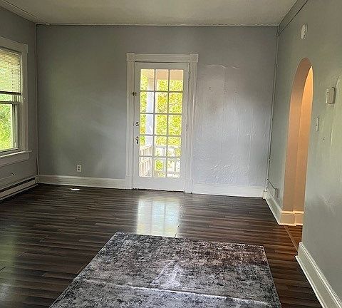 4th image of 400 Virginia Ave APT 2B