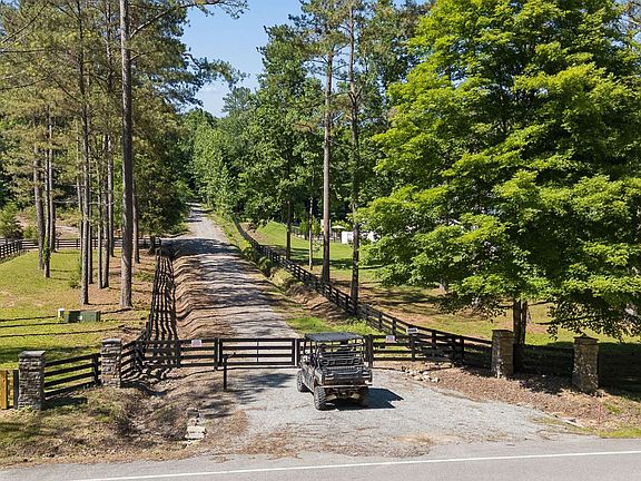 2nd image of 5436 Parker Branch Rd