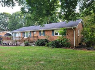 224 N Wilkins Rd, Haw River, NC 27258