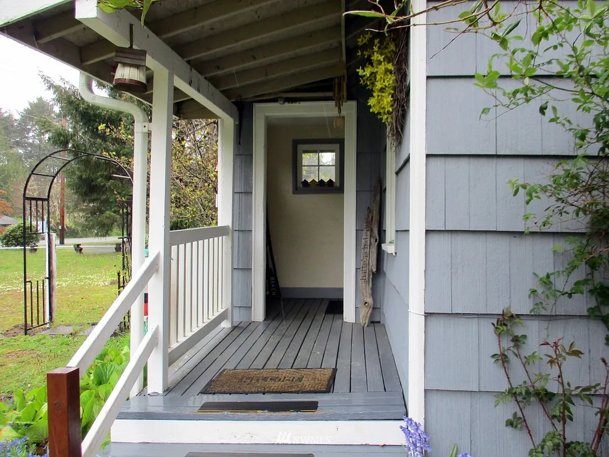 2532 SR 109 photo 1