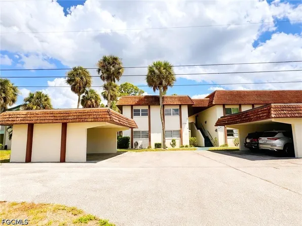 1723 Golf Club Dr APT 6, North Fort Myers, FL 33903