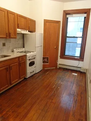 Rented by Highline Residential | media 10