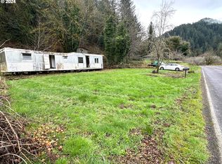 11508 E Mapleton Rd, Mapleton, OR 97453