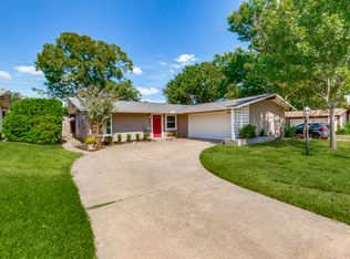822 Fontana Ave, Richardson, TX 75080