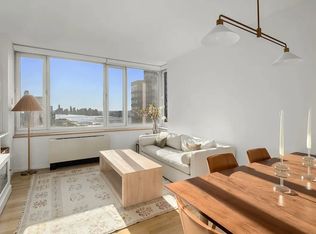 635 W 42nd St APT 32J, New York, NY 10036