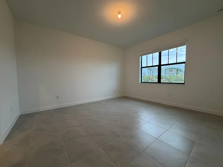 10755 NW Wilgrove Ln — Photo 7