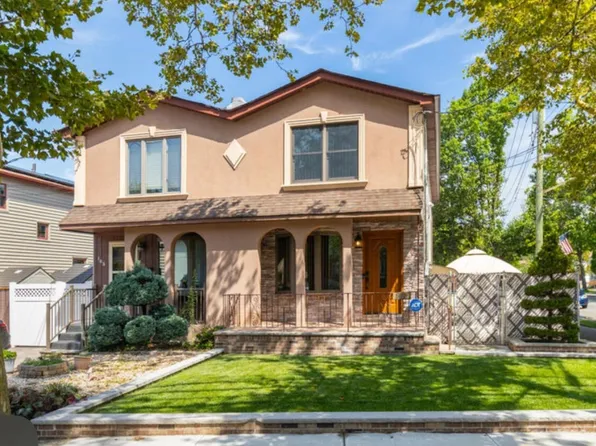 161 Wilson Ave, Staten Island, NY 10308
