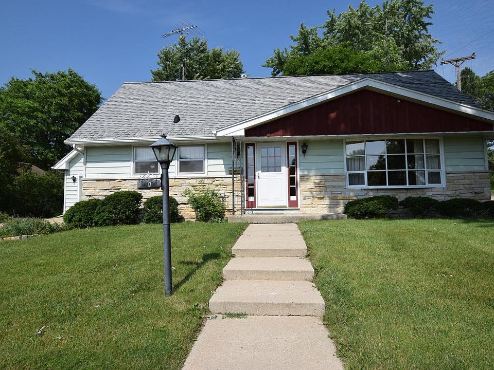 1st image of 253 Grand Blvd