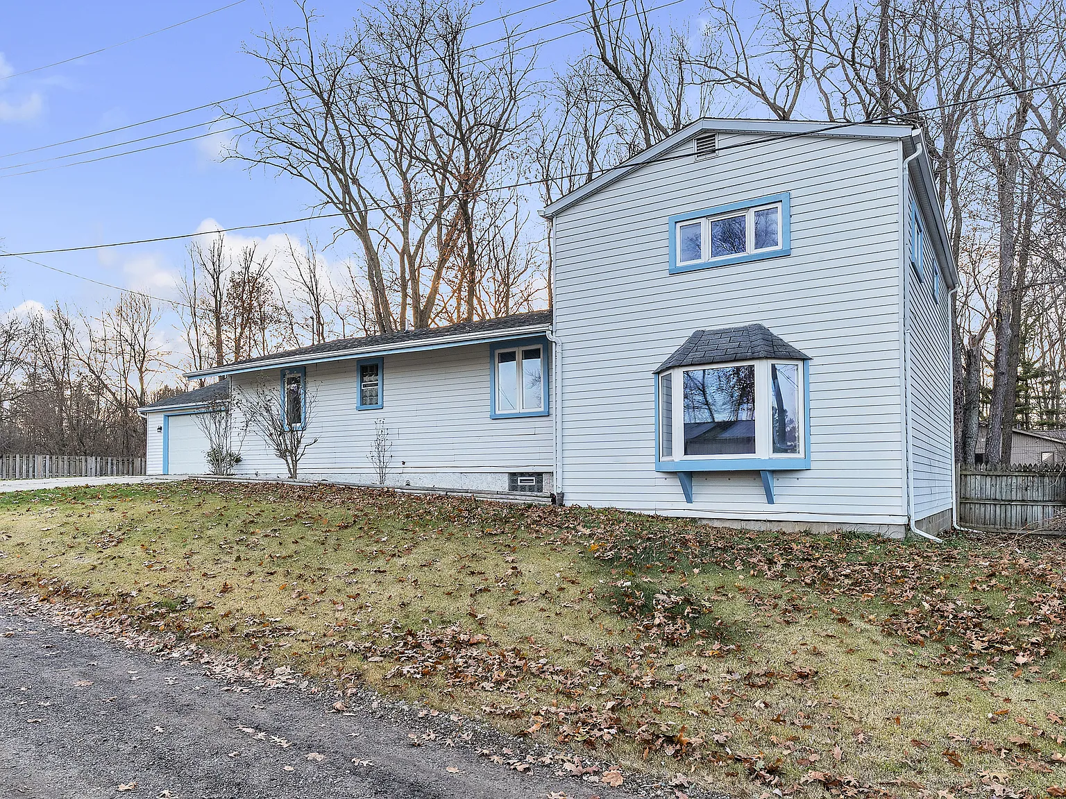 4 bed, 2113 sqft, $2,600 — Photo 3