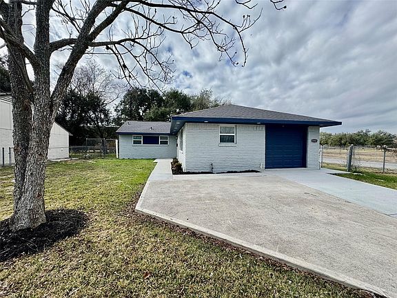 2nd image of 5502 Elm Tree Dr