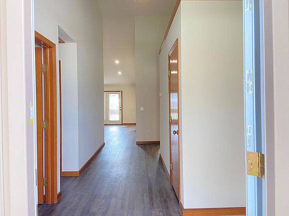 2nd image of 9600 Country Path Trl