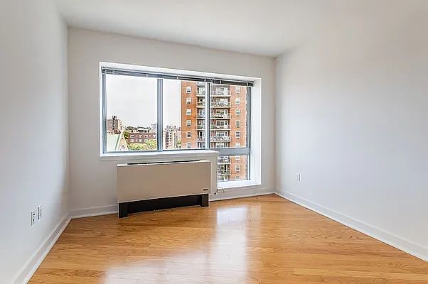 1st image of 15350 89th Ave APT 601