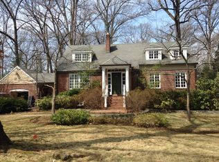 7910 Shreve Rd, Falls Church, VA 22043