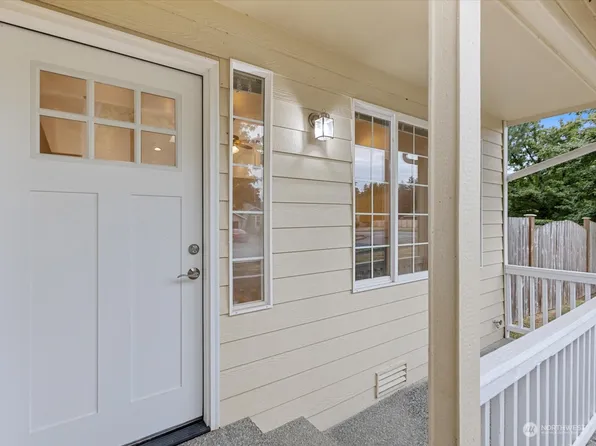 20201 45th Drive NE, Arlington, WA 98223