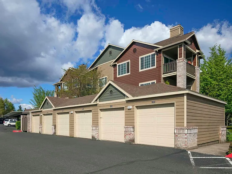 Grove at Orenco Station Apartments — Photo 45