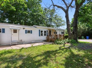 133 W Main St TRAILER C6, Clinton, CT 06413