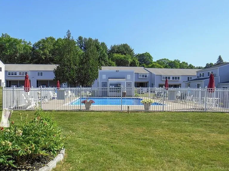 50 E Hill Rd #3L — Photo 18