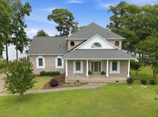 121 Sabre Point Drive, Bath, NC 27808