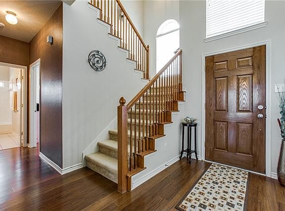 4th image of 1221 Arthurs Ct