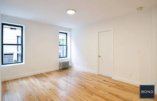 Rented by Bond New York | media 15