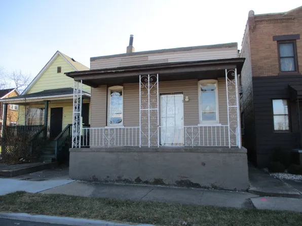 134 E 22nd St, Chicago Heights, IL 60411