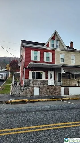 72 E Bacon St Photo 1