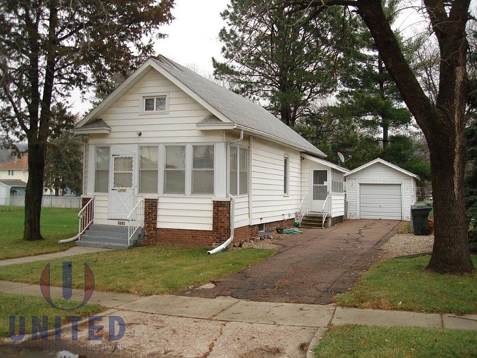 1st image of 2710 Boies St