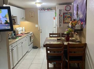 1910 W Chestnut St, Tampa, FL 33607