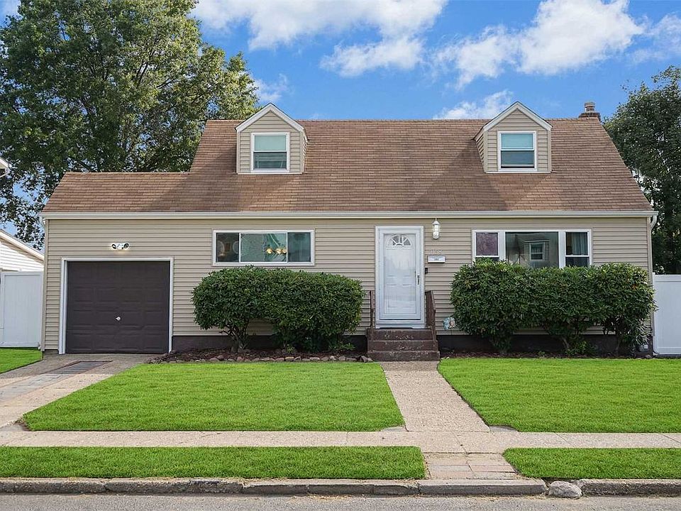 1st image of 2158 Erma Dr