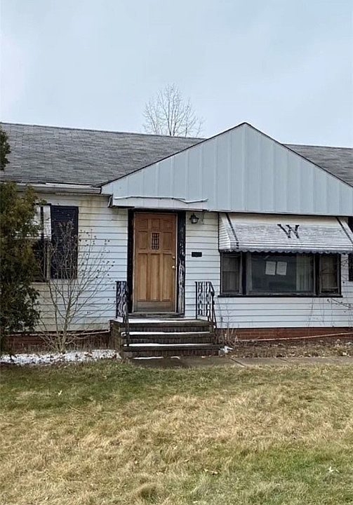 1st image of 4172 E 186th St