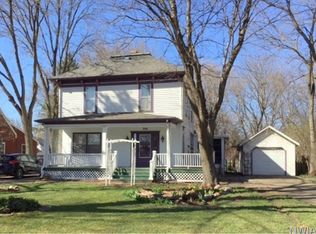 306 E Lewis St, Vermillion, SD 57069