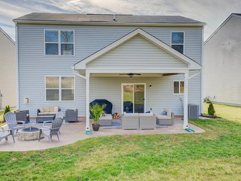 11916 Trottingham Cir — Photo 37