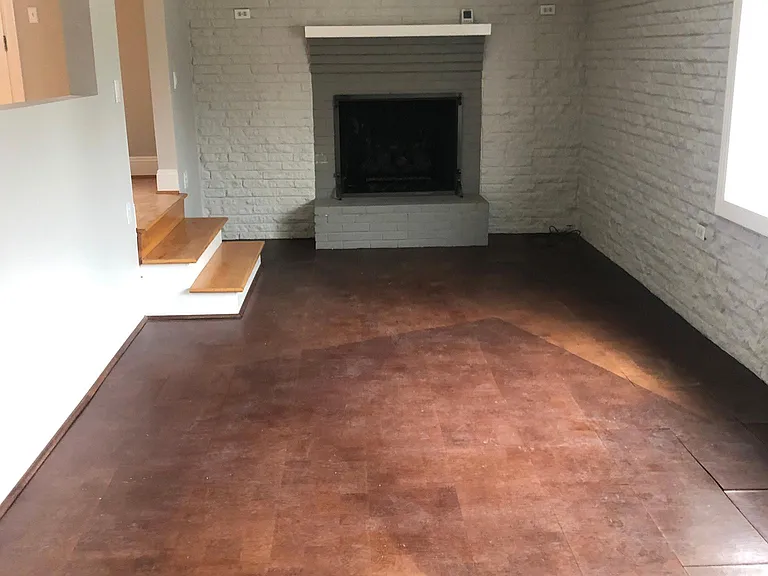 830 Oakview Dr — Photo 6