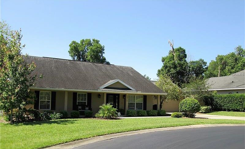 1st image of 2418 SE 23rd Pl