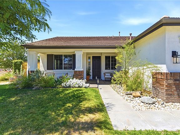 4th image of 6407 Erica Ct