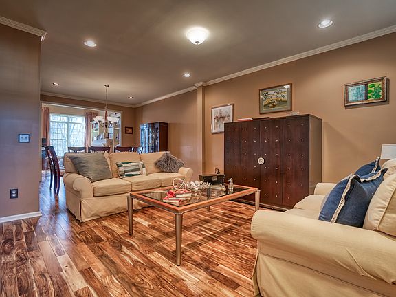 2nd image of 37 Oconnor Cir