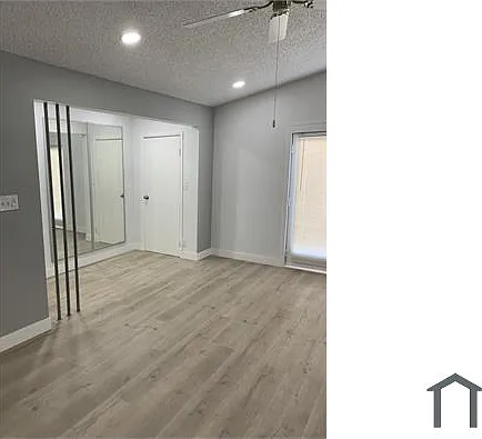 5 bed, 2200 sqft, $2,500 — Photo 2