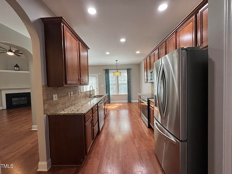 306 Meeting Hall Dr — Photo 11