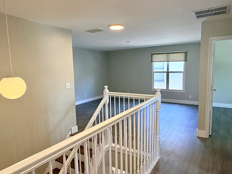 5745 SE Crooked Oak Ave — Photo 21