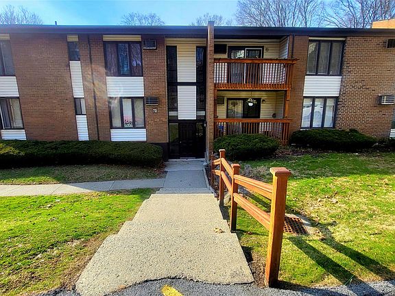 2nd image of 3 Hook Road #72D