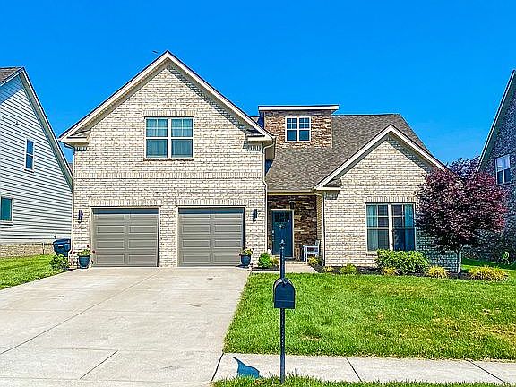 2nd image of 4957 Saint Ives Dr